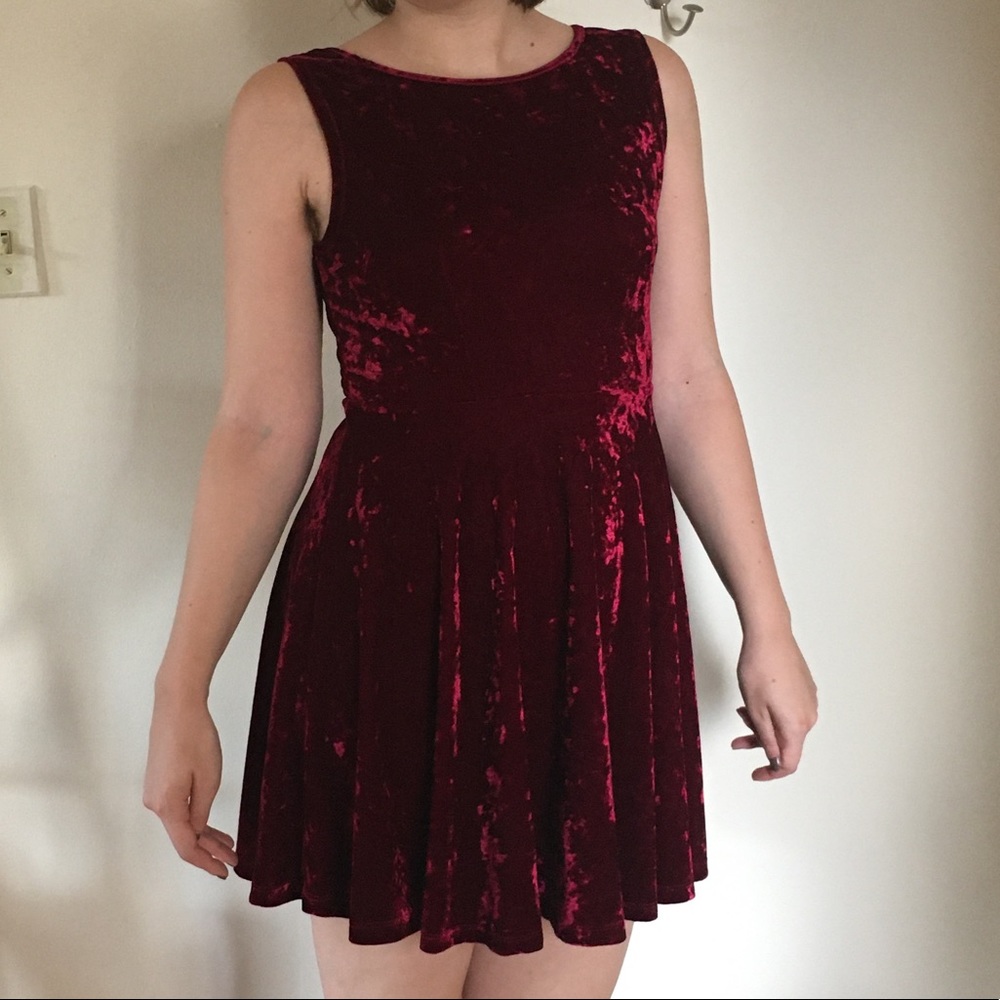 Forever 21 Crushed Velvet Dress